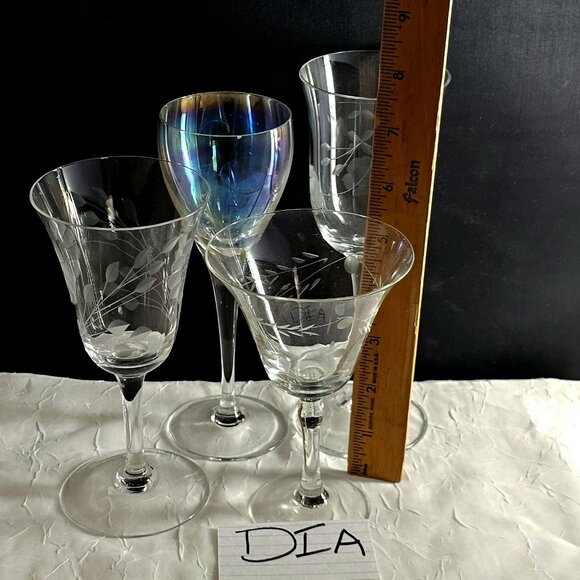 4 Mismatched Cordials Cocktail Glasses vtg mixed etched cut iridescent party - Picture 11 of 11